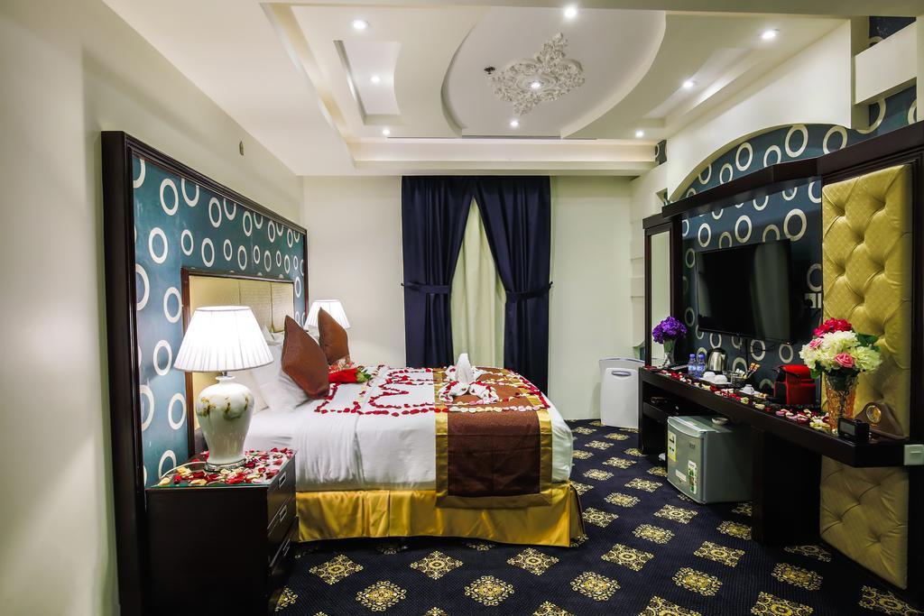 Rest Night Serviced Apartments- Alhamra Riyadh Bagian luar foto Suite