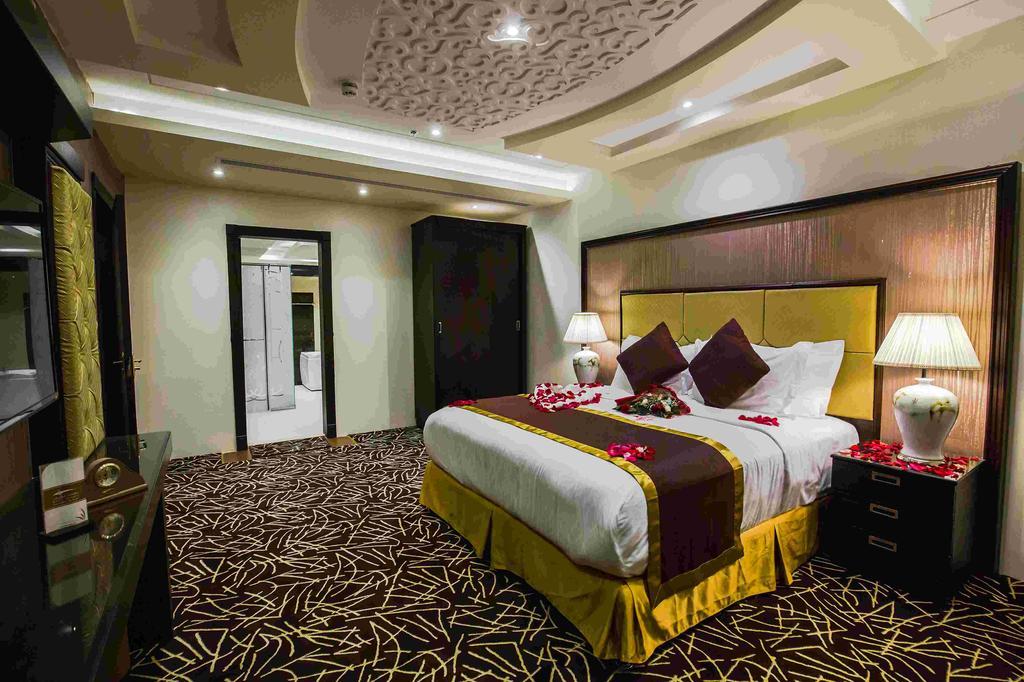 Rest Night Serviced Apartments- Alhamra Riyadh Bagian luar foto Suite